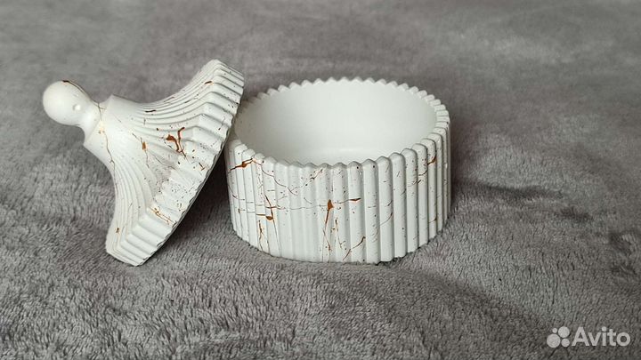 Шкатулка из гипса