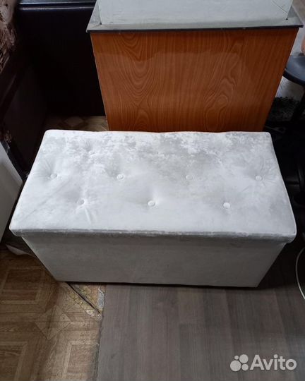 Банкетка открывается