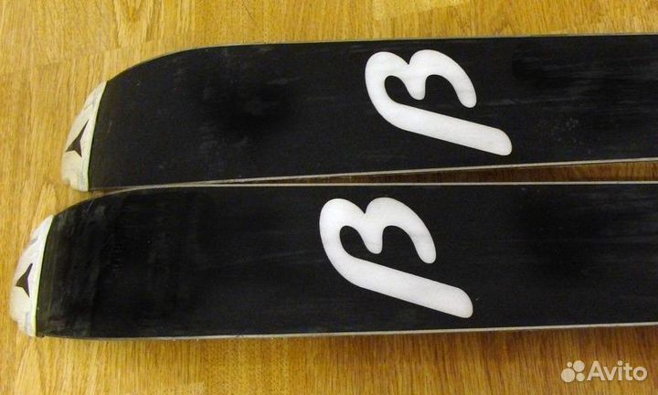 Горные лыжи Atomic Beta Carv X 9.29