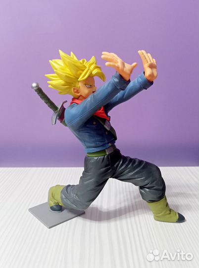 Фигурка Супер Сайян Транкс Драгонболл
