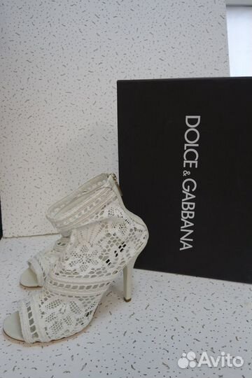 Dolce Gabbana сапоги новые кружевные оригинал