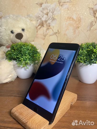 iPhone 7 Plus, 32 ГБ