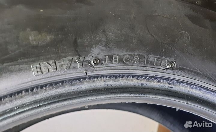 Bridgestone Blizzak Spike-02 SUV 265/65 R17