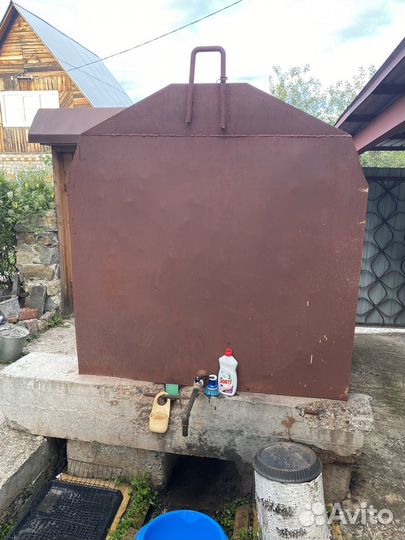 Металлический Бак