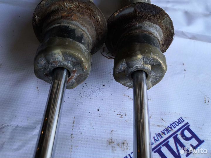 Передние стойки амортизаторы peugeot 407