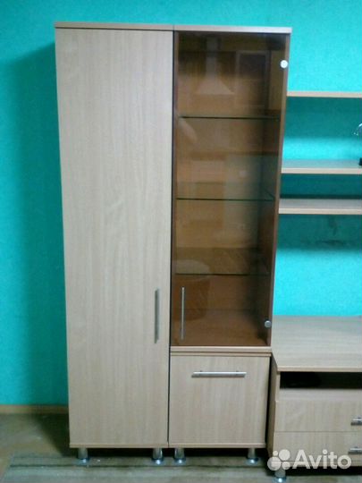 Шкаф (Стенка мебельная)