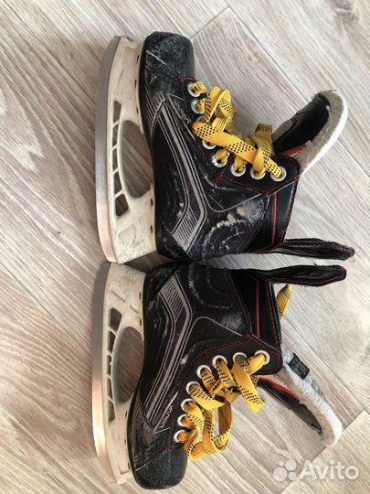 Коньки хоккейные детские 28 размер