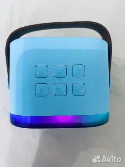 Колонка с микрофоном