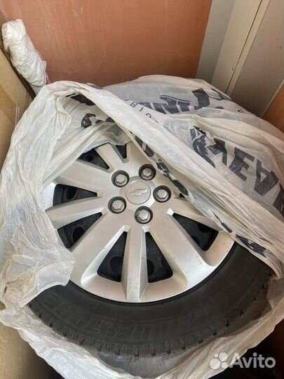 R16 Bridgestone Ice Cruiser 7000 205/55, PCD 5x105 DIA 56.6