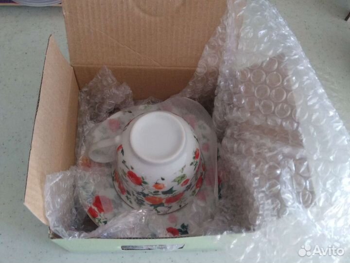 Чашка с блюдцем в подарочной упаковке