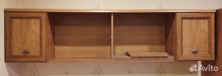 Полка книжная