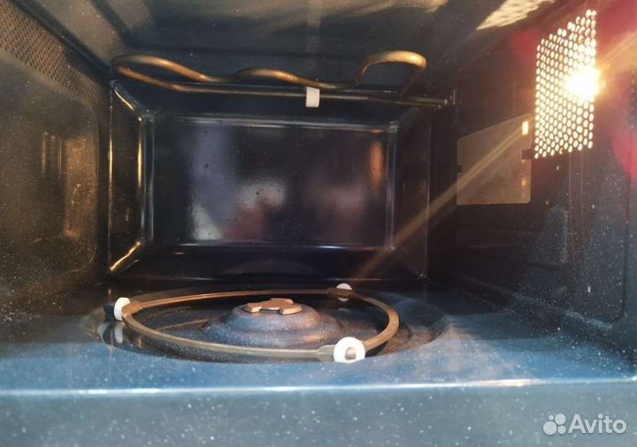 Микроволновка Samsung GE83KRS (Гриль, керамика)