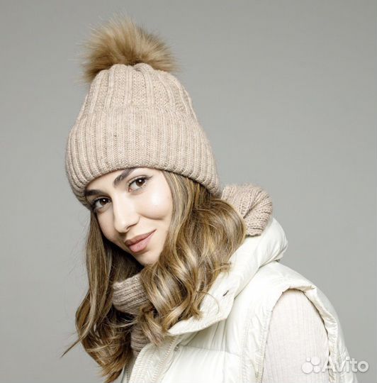 Комплект шапка и снуд женский новый