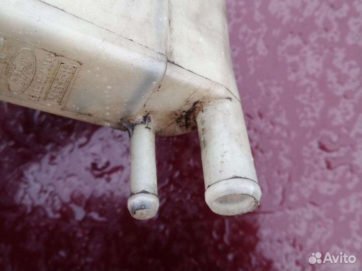 Бачок гидроусилителя Ford Mondeo 2 лифтбек 1.8I