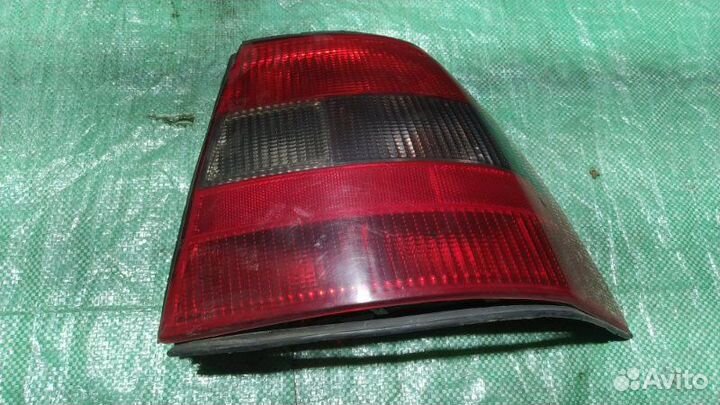 Фонарь задний правый Opel Vectra B седан 1.6I