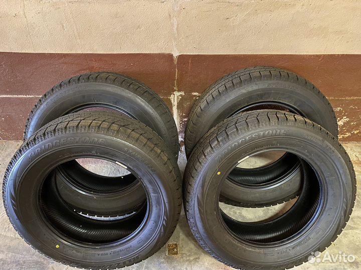 Bridgestone Blizzak VRX 205/65 R16 95T