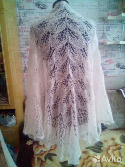 Шаль вязаная