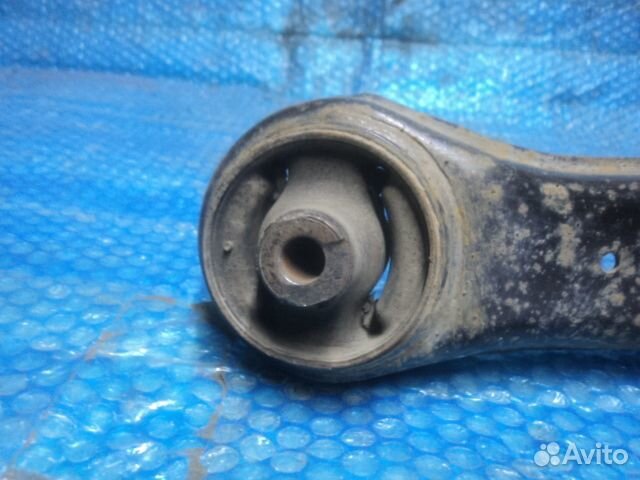 Рычаг задний продольный левый Mitsubishi Carisma