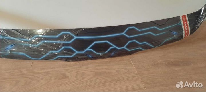 Дефлектор капота для Kia K5 индивидуальный дизайн