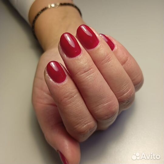 Маникюр и педикюр на дому