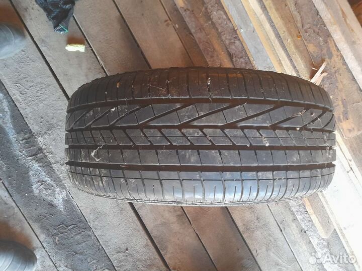 Goodyear Excellence 215/55 R16 97