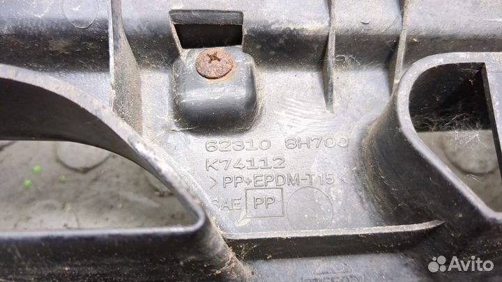 Решетка радиатора Nissan X-Trail (T30), 2006