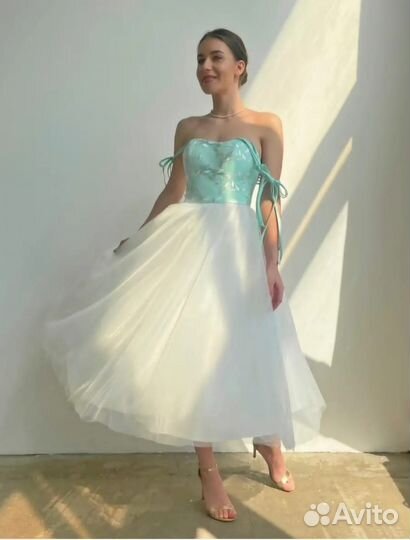 Нарядное вечернее платье с завязками