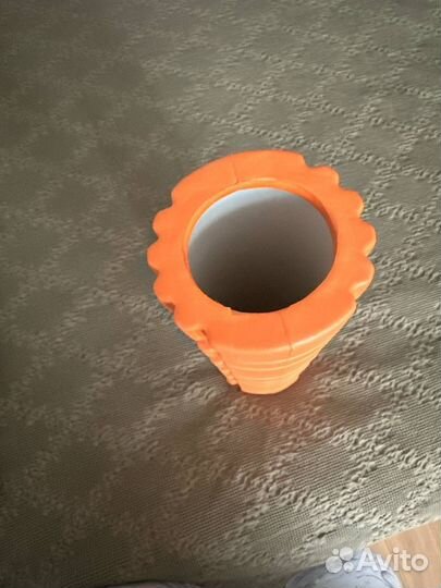 Массажный ролик