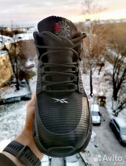 Кроссовки зимние reebok