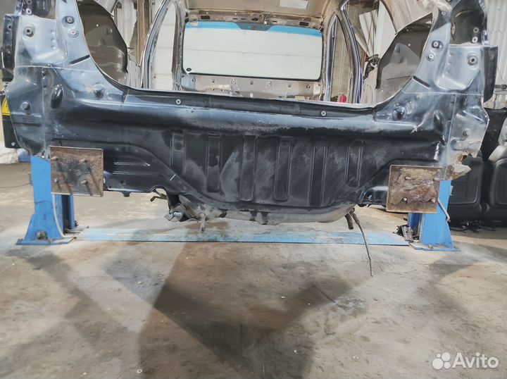 Панель задняя Chevrolet Lacetti (J200). Дефект