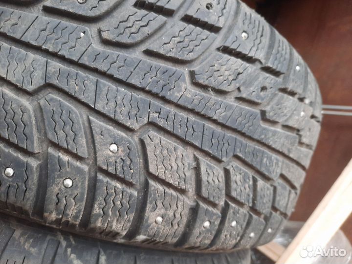 Michelin X-Ice North 3 205/65 R15 94T