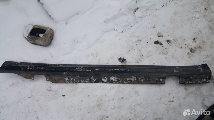 Порог накладка правый bmw e46 бмв е46 пластик