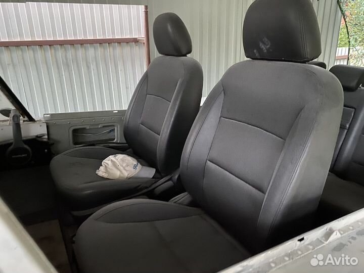 Продам лодку прогрес 4 с мотором suzuki 30