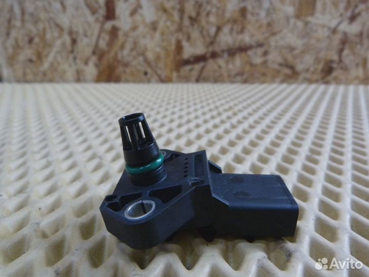 Датчик абсолютного давления VW Passat CC 2008-2017 (038906051D)