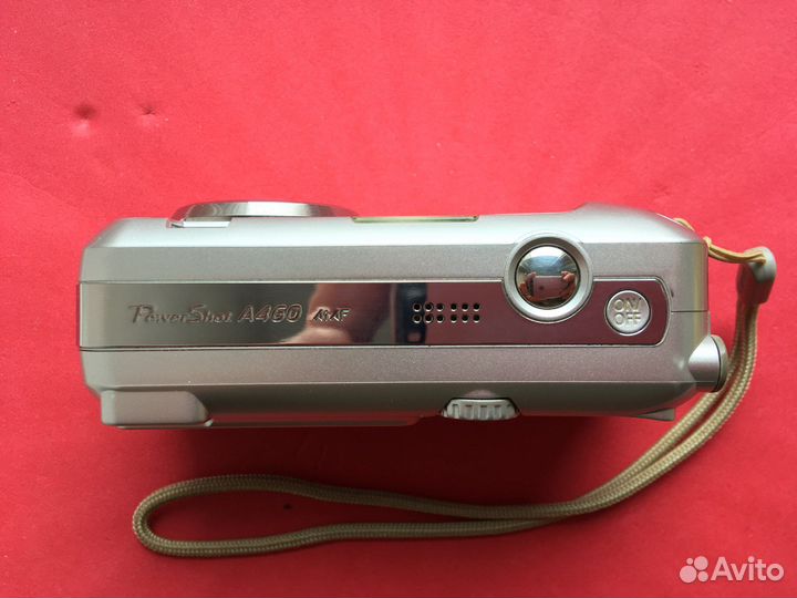 Компактный фотоаппарат