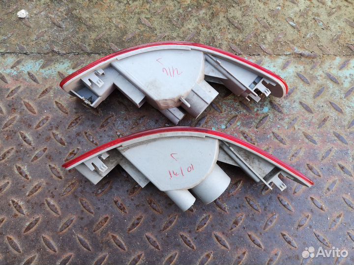 Фонарь задний Mitsubishi Outlander XL