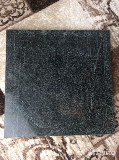 Шахматная доска из чароита