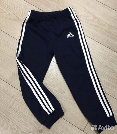 Спортивный костюм adidas оригинал 104