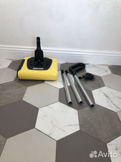 Электрическая метелка Karcher