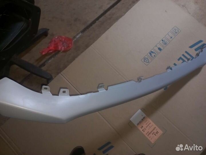 Накладка переднего бампера нижняя outlander NEW15