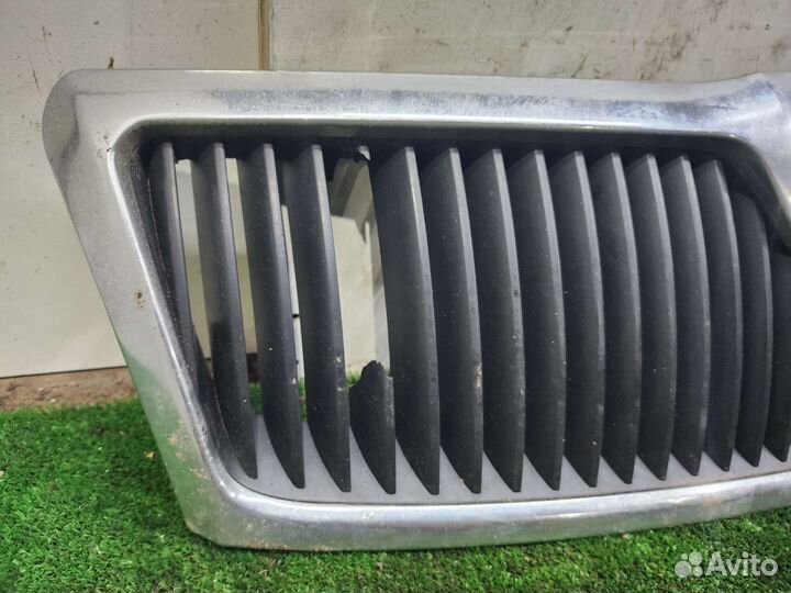 Решетка радиатора Skoda Octavia (A5) 2004-2008