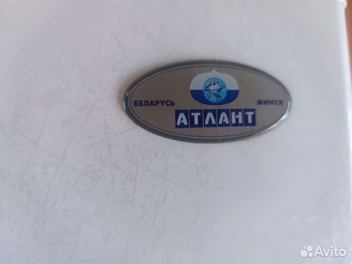 Холодильник бу Атлант