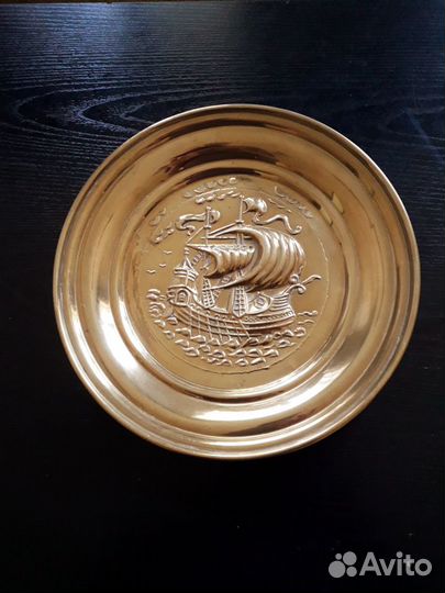 Ст. панно 30 см. латунь. англия