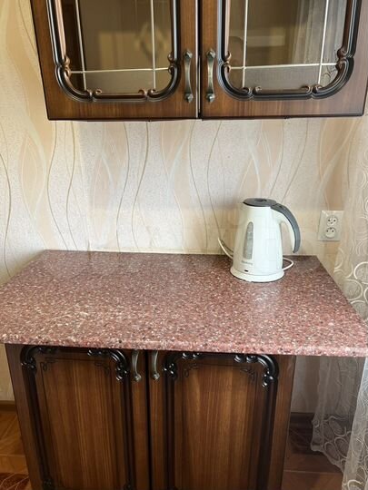 2-к. квартира, 55 м², 3/3 эт.