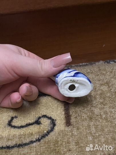 Фарфоровые статуэтка мышки