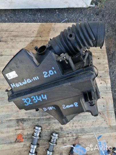 Корпус воздушного фильтра Mazda 3 BK 2.0 LF