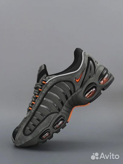 Кроссовки Nike Air Max Tailwind 4 Extra Dark