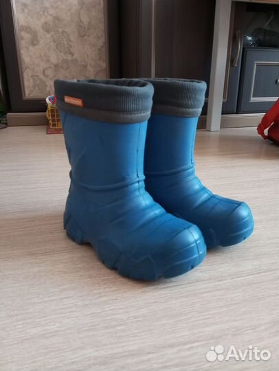 Детские резиновые сапоги