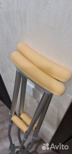 Костыли подмышечные