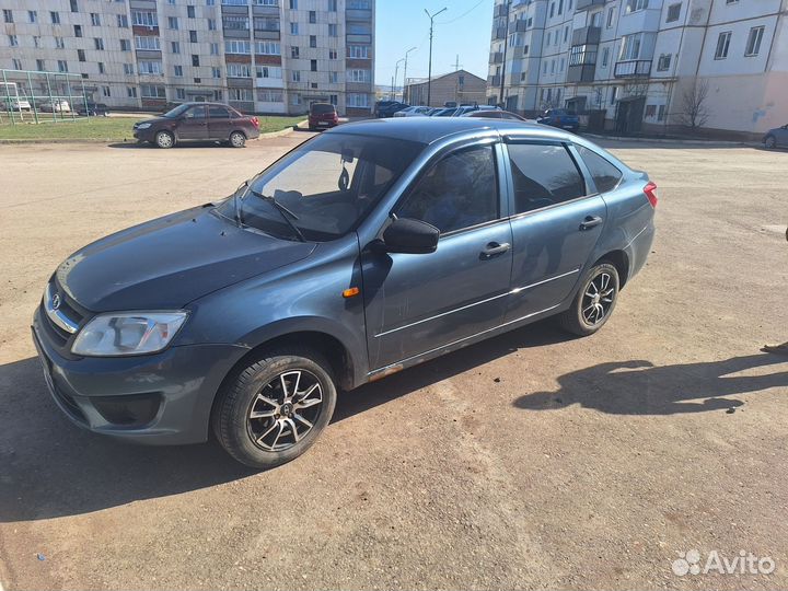 LADA Granta 1.6 МТ, 2014, 190 000 км